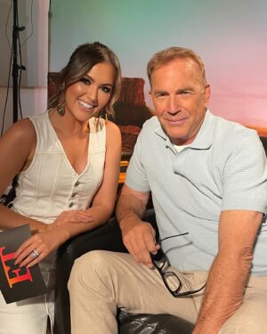 Cassie DiLaura Instagram - “I’m right about at the end, girl” 😂 one thing I love about interviewing @kevincostner is that he’ll always keep it real! he’s been here, there & everywhere promoting @horizonamericansaga chapters 1 & 2 while also working on chapters 3 & 4. our interviews with KC & the cast air tonight on @entertainmenttonight and then we’ll have more in tomorrow’s show from the red carpet premiere happening later today. 

🎥 @horizonamericansaga chapter 1 in theaters 6/28 
🎥 @horizonamericansaga chapter 2 in theaters 8/16

#kevincostner #horizon #westernfilms #entertainmenttonight