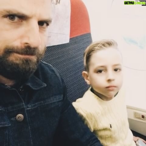 Cássio Reis - 13.1K Likes - Um amor de menino. Te amo tanto Gael!!
Feliz aniversário! Deus te proteja e abençoe.🩵
Meu amado afilhado! 🎁