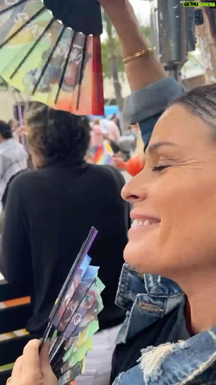 Cat Cora - 0.9K Likes - We found LOVE 🏳️🌈 Happy Pride y’all 💕
#pride #happypride #lovewins #loveislove #lgbtq🌈
