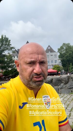 Cătălin Scărlătescu Instagram - Azi este ziua ce mare! Hai România!

Cu mine va intalniti la 16:00 la Cornerul Romaniei din Tanzbrunnen, iar la 18:00 ne vedem la punctul de intalnire pentru FAN Wlak din Josef Lammerting-Allee pentru a merge împreună spre stadion.🏟️

Se anunta multa lume, așa ca vă sfătuiesc să vă îndreptățită din timp la punctul de întâlnire pentru Parada Fanilor - Josef Lammerting-Allee, care pornește la 18:30

Puteti să folosiți liniile S12 și S19 de la platforma 10 a stației Deutz pentru a ajunge la punctul de întâlnire pentru parada fanilor României.

Stația la care va opriți este Koln Mungerdorf Technologiepark.

📍Locația Cornerului Romaniei din Public Viewing Area: Tanzbrunnen
⏰Program activari in Cornerul Romaniei: orele 13:00 – 00:00

📍Punct de întâlnire Fan Walk: Josef Lammerting-Allee
⏰Ora întâlnirii Fan Walk: 18:00

📲 Intră în aplicația Tricolorii și află toate informațiile necesare pentru călătoria la Koln, hartile si locurile unde ne gasesti 👉 https://qrco.de/bcpND9