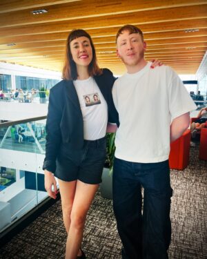 Catherine Pogonat Instagram - Un peu de love et de tendresse avec l’un des artistes que j’ai le plus interviewé à L’effet : le passionnant @eddydepretto ! #leffetpogonat @icimusique