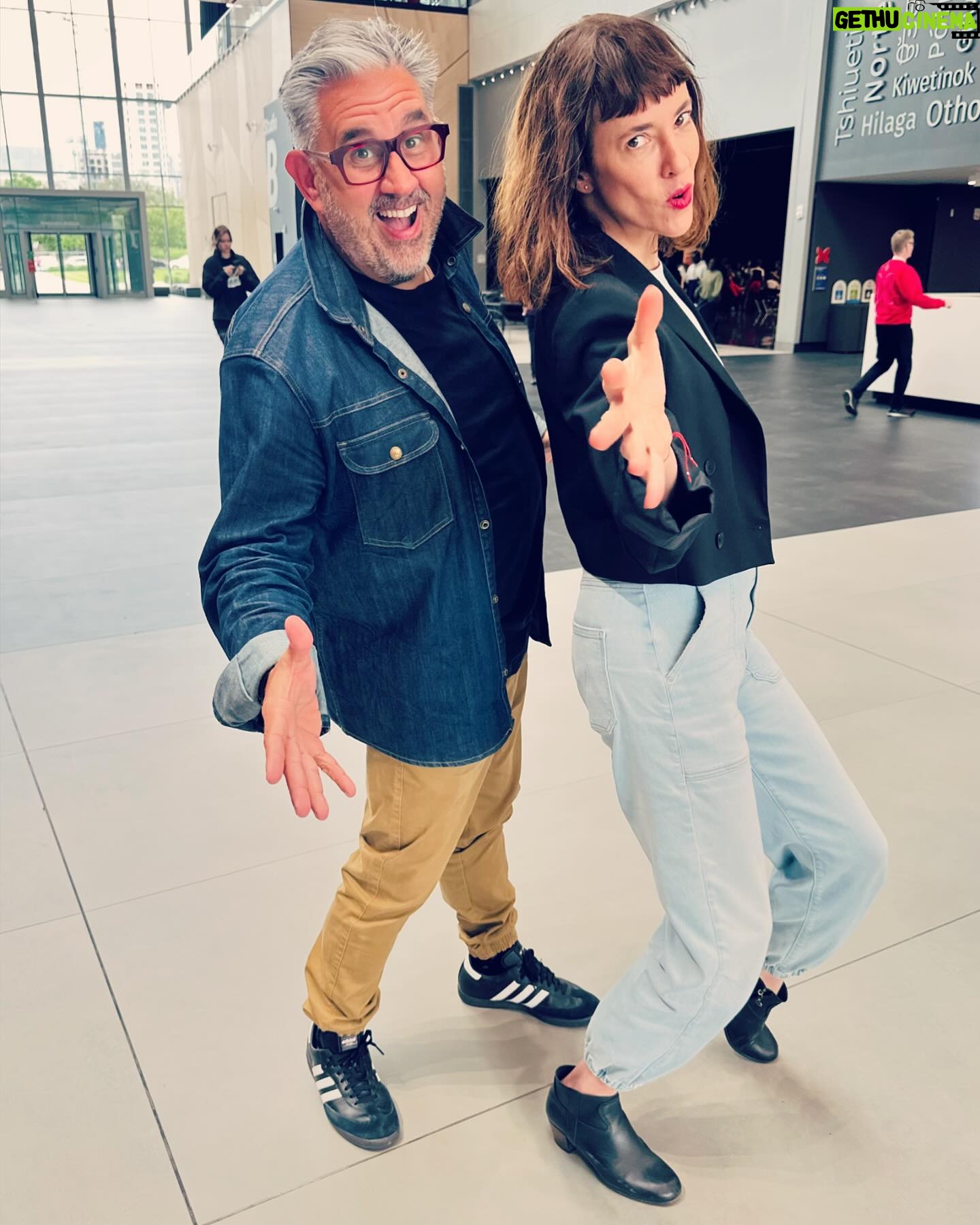 Catherine Pogonat - 34 Likes - En mode crooner avec le prochain animateur de C’est si bon sur @icimusique ! Mista Marc Hervieux. Son ADN musical en rattrapage sur @rc.ohdio . @tenorofficiel @icimusique #leffetpogonat