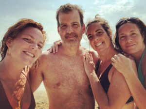 Catherine Proulx-Lemay Instagram - Sandbanks en famille.
Gros bonheur.
#sandbanks #vacances #famille #camping