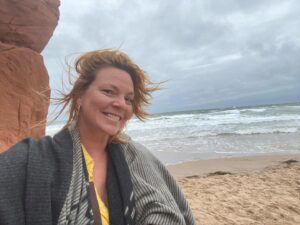 Catherine Proulx-Lemay Instagram - Au naturel.
Dans la plus belle nature.
Les îles de la Madelaine .