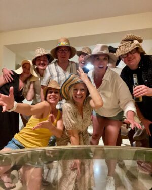 Cathy Gauthier Instagram - Tellement heureuse d’être entourée d’amis formidables! 
Je vous aime… bye #jamaicajamaica