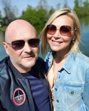 Cauet Instagram - Un dimanche au soleil 😃♥️#love #picoftheday #paris #♥️