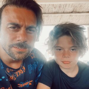 Cavit Çetin Güner Instagram - Büyüyordu benim patatesim 🧔🏻👦🏼