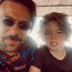 Cavit Çetin Güner Instagram - Büyüyordu benim patatesim 🧔🏻👦🏼