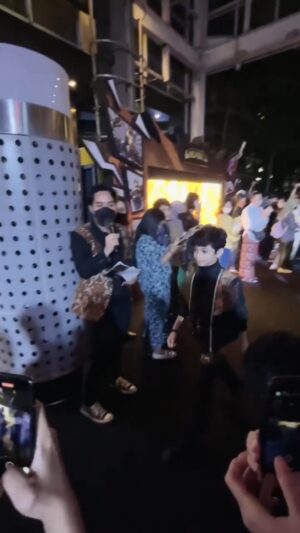 Cecep Arif Rahman Instagram - Alhamdullillah bangga sekali bisa ikut bergabung di @satriadewa.studio dalam @gatotkaca_official 🙏🏼
Terima kasih mas @hanungbramantyo dan semua rekan-rekan Mari mengangkasa bersama gatotkaca mulai 9 juni 2022🔥
#premier #gatotkaca #indonesianhero #jagoanindonesia #superwayang #satriadewagatotkaca #jiwasatria