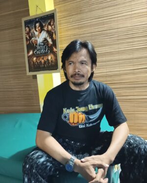 Cecep Arif Rahman Instagram - Kaos style kasundan pro 
Telant : abah @ceceparifrahman 
Suport : @umminitisastra @auokasundan18 
. 
. 
. 
#product #kasundanpro #kasundan #kasundanact #ceceparifrahman #pencaksilat #silat #silaturahmi #silatindonesia #silatnusantara #pendekar #style #fyp #fypシ #fypage #fypppppppppppppppppppppppppppppppppppppppppppppppppppppppppppppppppppppp #ikutizamanmujangantinggalkanbudayamu