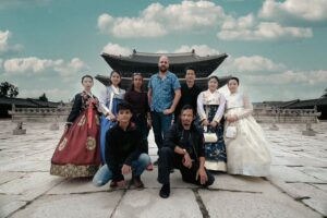 Cecep Arif Rahman Instagram - #latepost  September 2019 #gyeongbokgung #korea #YayanRuhian #CecepArifRahman #FujiXT1 #fujifilm #lightroom #BahasaHanief