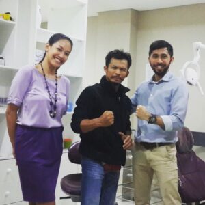 Cecep Arif Rahman Instagram - Many illness come from the bad stomach, so... good food and clean mouth is important. Wish to have a good health and not to be a vampire, I go to @identalcare to see dr. @renvihardyanto and dr. @sabaiasmaraghrya 👍🏼😬🙏