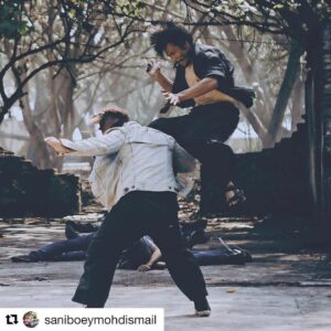 Cecep Arif Rahman Instagram - #Repost @saniboeymohdismail (@get_repost)
・・・
Amukan Jarik (played by @ceceparifrahman) di Markas Gerbang Utara. #dosa #dosaminiseries #malaysia #indonesia #singapore #nusantara Pix by @dambfarks