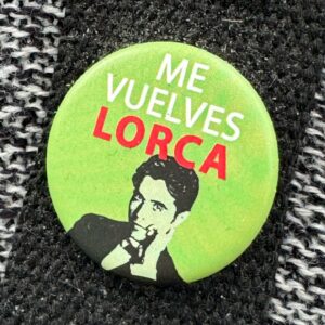 Cecilia Gessa Instagram - Vamos al meollo del asunto. Entre las múltiples preocupaciones que ocupan nuestros pensamientos, debemos dar prioridad a la protección de nuestros derechos fundamentales, como son el poder decidir sobre nuestro cuerpo. Sí, esos derechos que, aunque deberían ser universales, aún no están garantizados para todas y todos, al menos no en todas partes. Ignorar estas realidades sería un error que no podemos permitirnos, especialmente cuando enfrentamos amenazas directas de la extrema derecha que buscan privarnos de ellos. Con un simple gesto y dos minutos de tu tiempo, tu firma puede marcar la diferencia y llevarnos muy lejos. Hagámoslo mientras aún tenemos la oportunidad de firmar y difunde el mensaje, ahora, con las redes sociales, es más fácil que nunca.

Ah, y no olvidemos que hubo un tiempo en el que a las mujeres se les negaba el derecho al voto. Es hora de ejercer nuestro poder ciudadano y hacer valer nuestras voces. Porque es #MiVozMiDecision. Firma y hagamos historia juntos!

Por cierto, hoy volvemos a San Isidro y regalamos pañuelos, chapas y buen rollo. ¡Hasta ahora! 😎💚

#FirmaYDifunde #somosmillones #sanisidro #madrid #💚 #myvoicemychoice