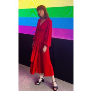Cecilia Gessa Instagram - Responder al odio con amor. 

#🌈 #pridemonth #pride🌈 #orgullo #españa #madrid #carcelen #🔥