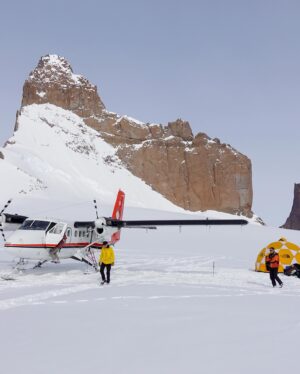 Cedar Wright Instagram - “I should post something to my main feed, it’s been over a month.” All I look at are stories anymore, but…here are some randoms living in my phone from the @thenorthface expedition to Antarctica 2017!  All time crew and location! @conrad_anker @sav.cummins @pfaff_anna @jimmychin @pablo_durana @alexhonnold