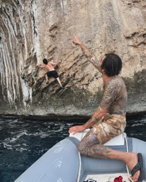 Cedar Wright Instagram - A quick deep water solo mission with @shawnraboutou @honngy @bookofsamuel @sheneenagins and @felipe.camargo during the @thenorthface athlete summit in Sardinia.  Especially impressive watching Matty climb to the 75 foot mark on hard climbing then down climb a bit and huck off! 💪👊