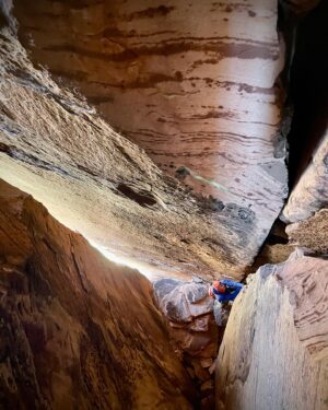 Cedar Wright Instagram - A couple years ago I had the sandbagged pleasure of sampling a small 52 pitch section of Alex’s mega Red Rocks enchainment… a measly couple of El Caps worth of up and down soloing that had my feet swollen and legs dead.  Later that year he tomahawked down a gully on another section and shelved the project for a year.  I don’t remember the name of this 5.9 we soloed, but I do remember this incredible geometry as we tunnelled into the mountain!  A year later Alex hit me up asking if I wanted to film the whole ultra chossineering debacle, but I was too busy paragliding to make smart financial or professional decisions. 🤪