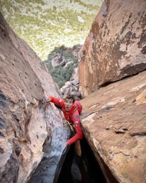Cedar Wright Instagram - A couple years ago I had the sandbagged pleasure of sampling a small 52 pitch section of Alex’s mega Red Rocks enchainment… a measly couple of El Caps worth of up and down soloing that had my feet swollen and legs dead.  Later that year he tomahawked down a gully on another section and shelved the project for a year.  I don’t remember the name of this 5.9 we soloed, but I do remember this incredible geometry as we tunnelled into the mountain!  A year later Alex hit me up asking if I wanted to film the whole ultra chossineering debacle, but I was too busy paragliding to make smart financial or professional decisions. 🤪