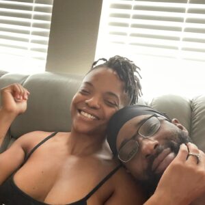 Cederick Johnson Instagram - Have a Prime Valentine’s Day!!

Love you @dabigswole