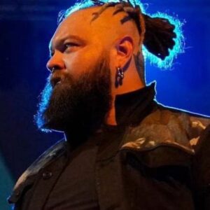 Cederick Johnson Instagram - Every time I was able to share a locker room with Bray Wyatt was a pleasure. Always willing to give advice or just shoot the breeze and tell fun stories on the road. 

My and family and I send out our prayers to the Rotunda family

Rest In Peace Wyndham 

#BrayWyatt