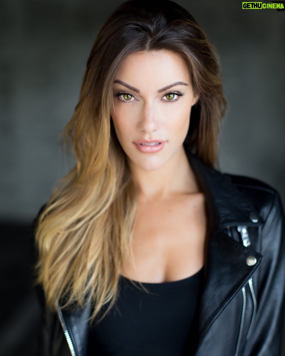 Celeste Ziegler - 1.1K Likes - New headshot 🙌🏻📸
Photog : @arjun_mallick
Agency: @triskotalent