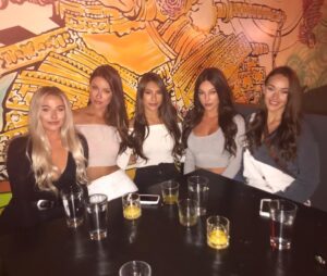 Celeste Ziegler Instagram - So excited to see my girls this week in Calgary . Best part of my job is reuniting with them ❤️