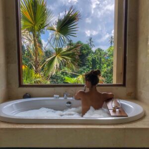 Celeste Ziegler Instagram - Bali baths are better 🛁
Missing that jungle life !! #tbt