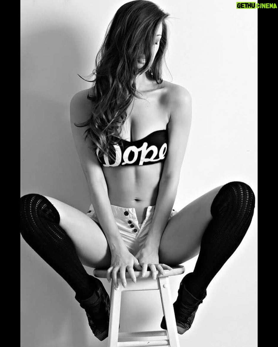 Celeste Ziegler - 589 Likes - D 🌒P E