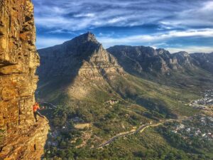 Celeste Ziegler Instagram - Where's Waldo ? 📸@bentleystingley #travelgram #goexplore #lionshead #lionsheadhike #capetown #mountaingoat #iloveheights #southafrica #luxwtsouthafrica #luxuryworldtraveler #luxwt