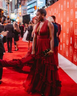 Celia Rose Gooding Instagram - baby’s first Tony’s pt. 2
•
📸: @carissagouldphoto 
💄: @iammadgeearle x @facesbymadge 
💍: @sheryljonesjewelry x @peracas_ 
💃🏽: @pamelawatsonstylist x @albrightfashionlibrary 
👗: @marialuciahohan24 
👛: @albertaferretti 
👡: @prada