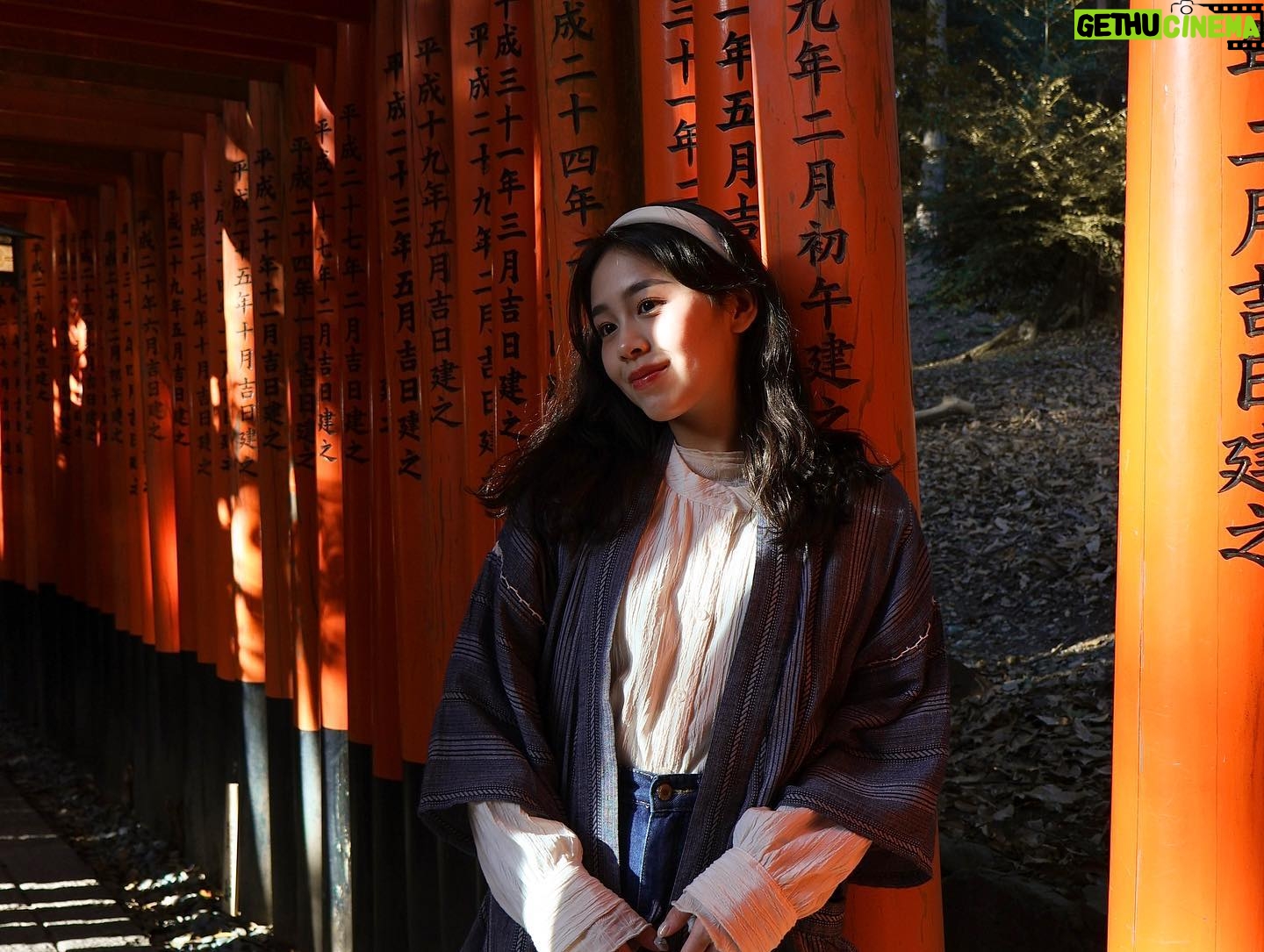 Celine Kao - 448 Likes - 草稿中存了一年的照片
願望說出來就不會實現了 但幸好我根本不記得自己許了什麼願😎
喔而且那時候在拍照
兩個穿和服的超漂亮女生經過對我說「卡哇伊卡哇伊!!!」
我簡直發瘋直接嫁給她們==
