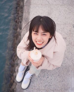 Celine Kao Instagram - 你的女朋友掉了
可以帶我回家嗎
📷 @youkaisai