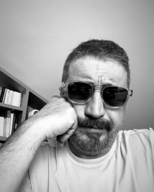 Cem Davran Instagram - Yazayım en iyisi, konuşarak olmuyor…