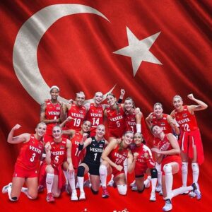 Cem Davran Instagram - Cumhuriyet’in yüzüncü yılı kutlu olsun. 
#fileninsultanları Yolunuz hep açık olsun, sizinle gurur duyuyoruz. 🇹🇷
#thebest #nationalteam #champion