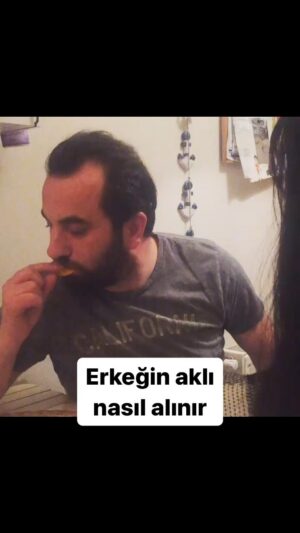 Cem Gelinoğlu Instagram - Biraz da nostalji Erkeğin aklı nasıl alınır videosuydu bu 😂😂 w/ @ezgitombul_