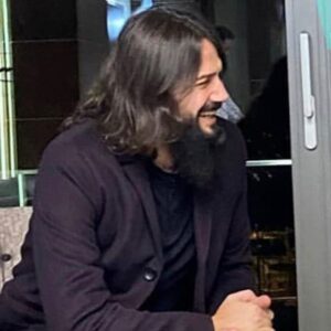 Cem Uçan Instagram - I didn't have too many photos while laughing, I said not to stay in the story😄/GÜLERKEN ÇOK FAZLA FOTOĞRAFIM YOK STORY’DE KALMASIN DEDİM😄