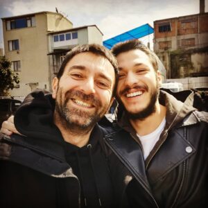 Cem Uslu Instagram - Bahtın açık olsun kardeşim... Ömrünce o güzel kalbinin ekmeğini ye inşallah! 🙏😊👊