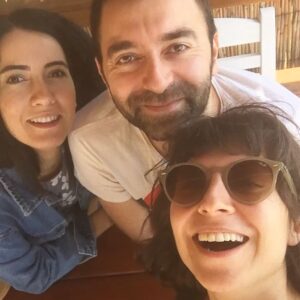 Cem Uslu Instagram - Eski günlere bakıp gene olabileceğini bilmek de güzel 😊  It is also pretty to look at the old days and know it might be again. #tb