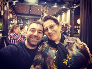 Cem Uslu Instagram - Anneciğimin doğum günüydü bugün... İyi ki doğmuş benim canım! 😊