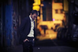 Cem Uslu Instagram - 4. Sezon'umuza başlıyoruz bu akşam... Kolay değil... Tüm ekibin eline, emeğine sağlık! 😊 Dilerim keyifli bir sezon olsun... #Çukur #ÇukurS4 @cukurdizi @ayyapim @showtv

📷 @tolgayasar.p