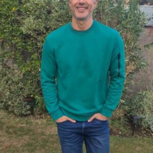 César Caillet Instagram - Cómo están? Cómo han lidiado hasta acá con el invierno? Ojalá y tengamos muchos días de lluvia!!! Se agradece. Les dejo a cada un@ un abrazo grande. ❤️