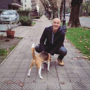 César Caillet Instagram - Domingo. 🐕🍂🍂