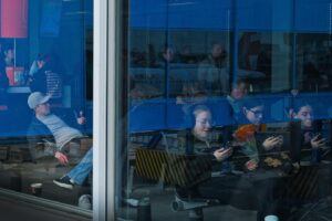 César Mourão Instagram - Airport 

#leicaphotography #leica