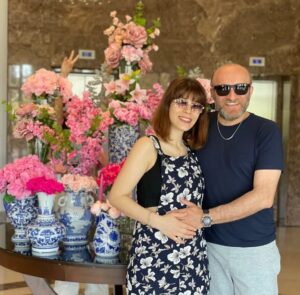 Çetin Altay Instagram - Doğum günün kutlu olsun nice senelere bitanem kızımın ve oğlumun anası 🤗🤗🎂🎂🎂