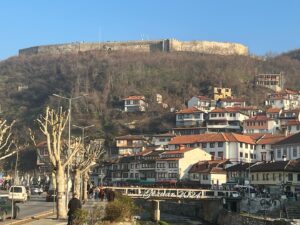 Çetin Altay Instagram - Kosovo da değerli dostlarımla güzel bir gündü.