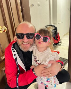 Çetin Altay Instagram - #Meryemmilaaltay #bakızım #balkızbüyüyor 🥰🥰🤗🤗