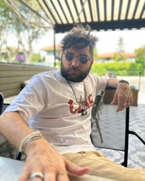 Ceyhun Fersoy Instagram - Biraz dağınık biraz flu