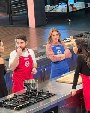 Ceyhun Fersoy Instagram - Çok keyif aldığım bir programdı @masterchefturkiye 
Bulgur ile daha ne yapabilirim ki?? 👨‍🍳👨‍🍳
#mastercheftürkiye #tv8 #acunmedya #yemek