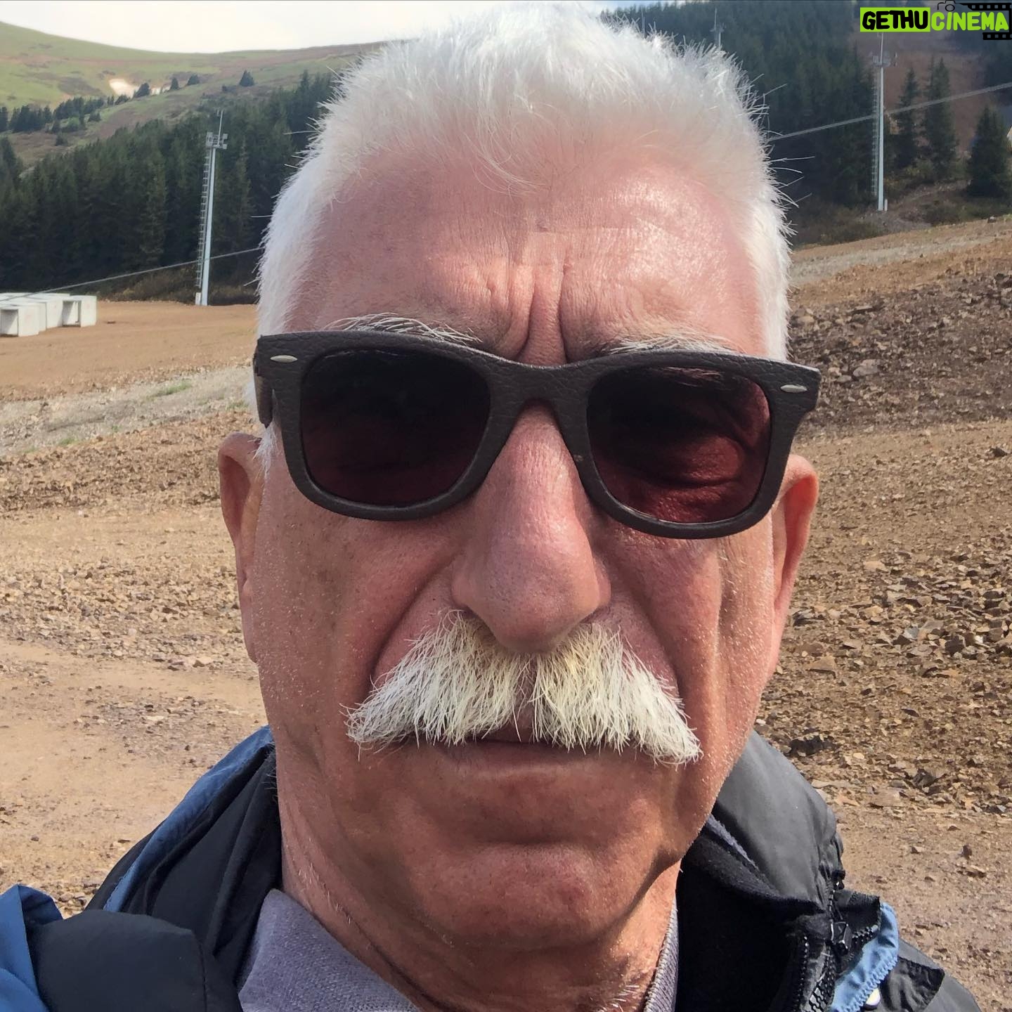 Cezmi Baskın - 5.4K Likes -